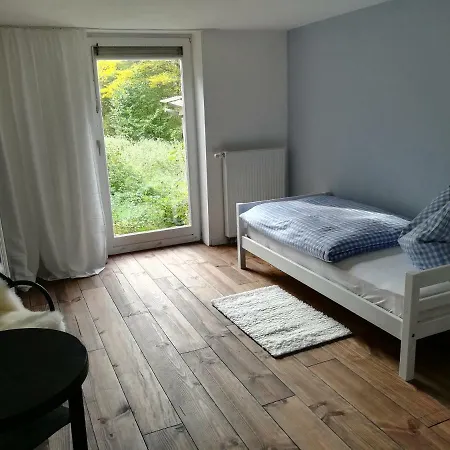 Studioappartement Koenigsacker アパート *